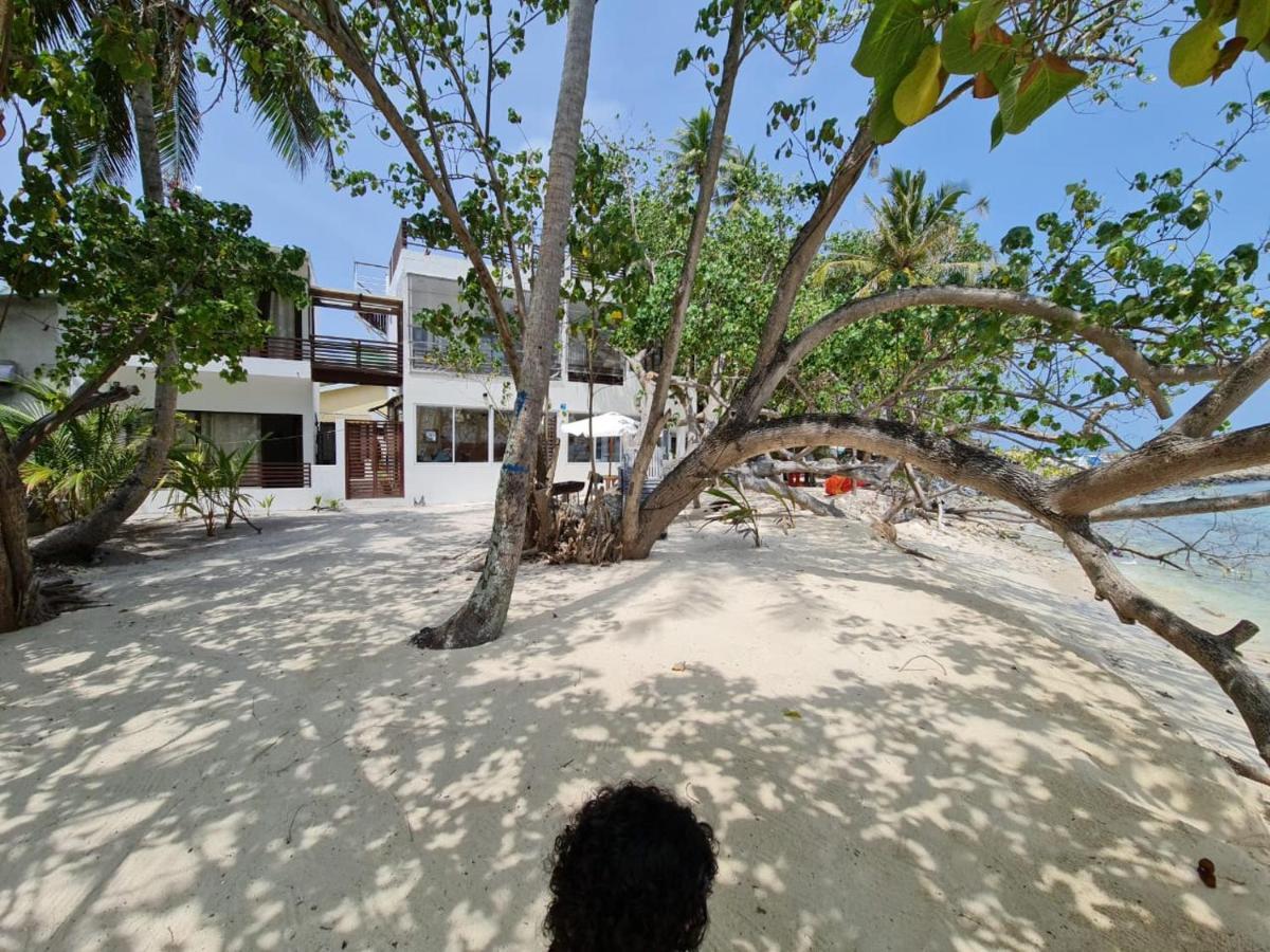 Liberty Guesthouse Maldives Mahibadhoo Exterior foto